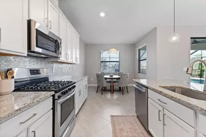 15627 White Linen Drive, Bradenton, FL 34211 - Photo 9