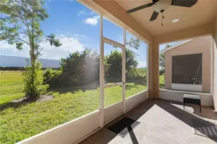 1218 Grantham Dr, Sarasota, FL 34234 - Photo 37