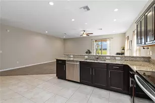 1218 Grantham Dr, Sarasota, FL 34234 - Photo 19