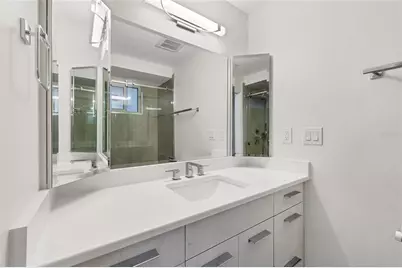 226 Golden Gate Point #32, Sarasota, FL 34236 - Photo 31