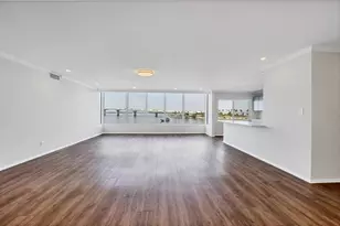 226 Golden Gate Point, Sarasota, FL 34236 - Photo 13