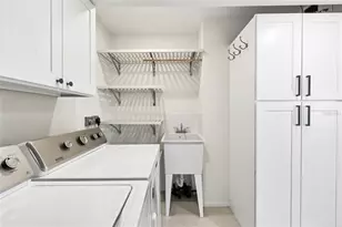 226 Golden Gate Point, Sarasota, FL 34236 - Photo 39