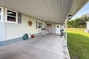 158 Nightingale Cir, Ellenton, FL 34222 - Photo 5