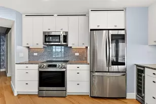 888 Blvd Of The Arts, Sarasota, FL 34236 - Photo 17