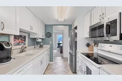 983 Sandpiper Circle, Bradenton, FL 34209 - Photo 9