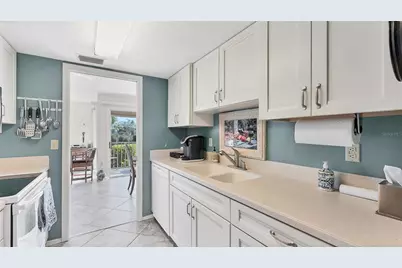 983 Sandpiper Circle, Bradenton, FL 34209 - Photo 5