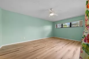 6061 Fairway Ln, Bradenton, FL 34210 - Photo 21