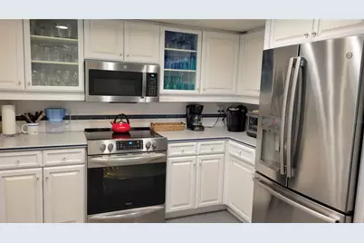 638 S Owl Drive, Sarasota, FL 34236 - Photo 7