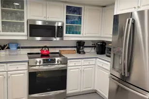 638 S Owl Dr, Sarasota, FL 34236 - Photo 7