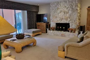 638 S Owl Dr, Sarasota, FL 34236 - Photo 13