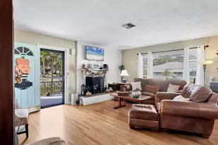 401 28th St W, Bradenton, FL 34205 - Photo 5