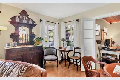 401 28th Street W, Bradenton, FL 34205 - Photo 9