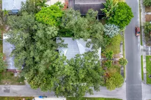 401 28th St W, Bradenton, FL 34205 - Photo 41
