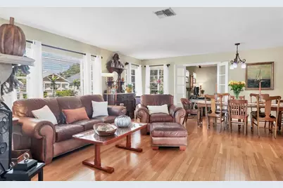 401 28th Street W, Bradenton, FL 34205 - Photo 3