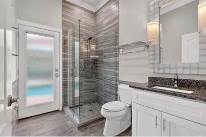 4237 Palacio Drive, Sarasota, FL 34238 - Photo 9