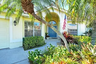 6828 Avenida Marbella, Sarasota, FL 34238 - Photo 3