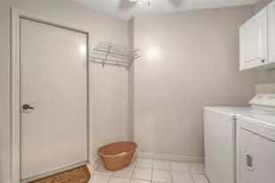 6828 Avenida Marbella, Sarasota, FL 34238 - Photo 37