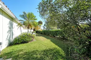 6828 Avenida Marbella, Sarasota, FL 34238 - Photo 47