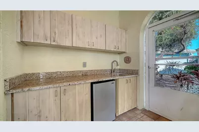 6828 Avenida Marbella, Sarasota, FL 34238 - Photo 43