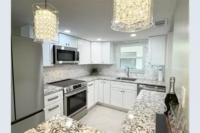 1100 E Bay Drive #3, Largo, FL 33770 - Photo 5