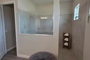 8140 Shr Lk Dr, Englewood, FL 34224 - Photo 13