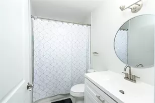 1220 34th St, Sarasota, FL 34234 - Photo 13