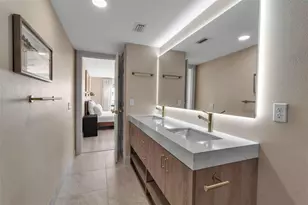 5757 Gulf of Mexico Dr, Longboat Key, FL 34228 - Photo 17