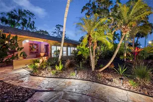 941 Virginia Dr, Sarasota, FL 34234 - Photo 11