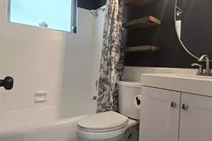 3730 Ferguson St, Sarasota, FL 34233 - Photo 9