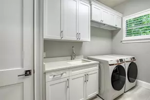 1905 Goldenrod St, Sarasota, FL 34239 - Photo 21