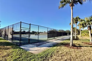 819 Fairwaycove Ln, Bradenton, FL 34212 - Photo 49