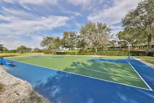 819 Fairwaycove Ln, Bradenton, FL 34212 - Photo 51