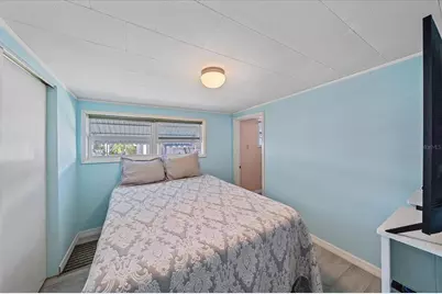 286 Nassau Drive, Palmetto, FL 34221 - Photo 5