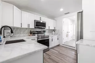 640 Broadway St, Longboat Key, FL 34228 - Photo 7