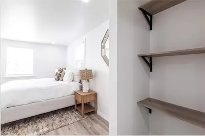 640 Broadway Street, Longboat Key, FL 34228 - Photo 21