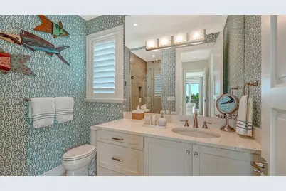 5005 Gulf Of Mexico Drive #4, Longboat Key, FL 34228 - Photo 37