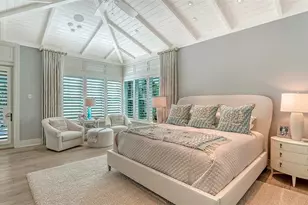 5005 Gulf of Mexico Dr, Longboat Key, FL 34228 - Photo 21