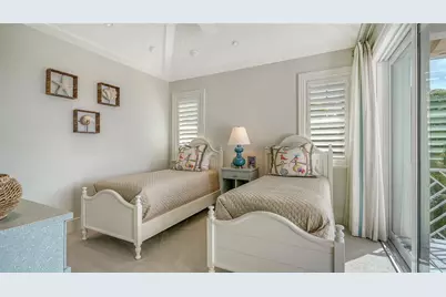 5005 Gulf Of Mexico Drive #4, Longboat Key, FL 34228 - Photo 33