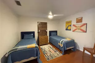 1012 Laurel Ave, Venice, FL 34285 - Photo 17