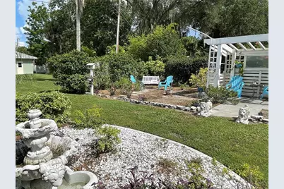 1012 Laurel Avenue, Venice, FL 34285 - Photo 21