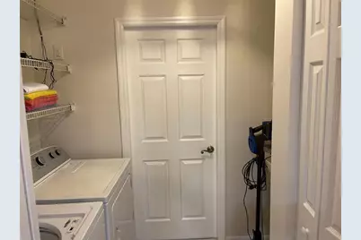 1012 Laurel Avenue, Venice, FL 34285 - Photo 9