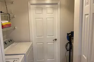 1012 Laurel Ave, Venice, FL 34285 - Photo 9