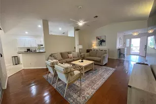 1012 Laurel Ave, Venice, FL 34285 - Photo 3