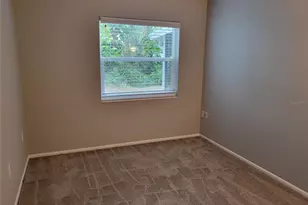2009 Canal Dr, Bradenton, FL 34207 - Photo 9