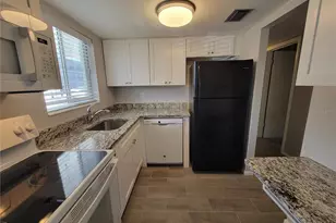 2009 Canal Dr, Bradenton, FL 34207 - Photo 7