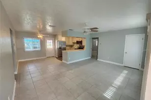 109 21st St NE, Bradenton, FL 34208 - Photo 11