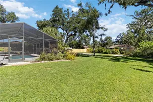 5206 Woodlawn Cir E, Palmetto, FL 34221 - Photo 39