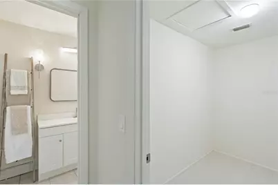 5206 Woodlawn Circle E, Palmetto, FL 34221 - Photo 21