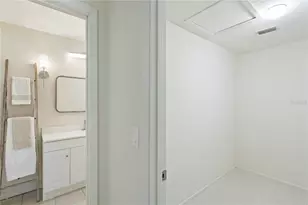 5206 Woodlawn Cir E, Palmetto, FL 34221 - Photo 21