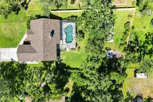 5206 Woodlawn Cir E, Palmetto, FL 34221 - Photo 41